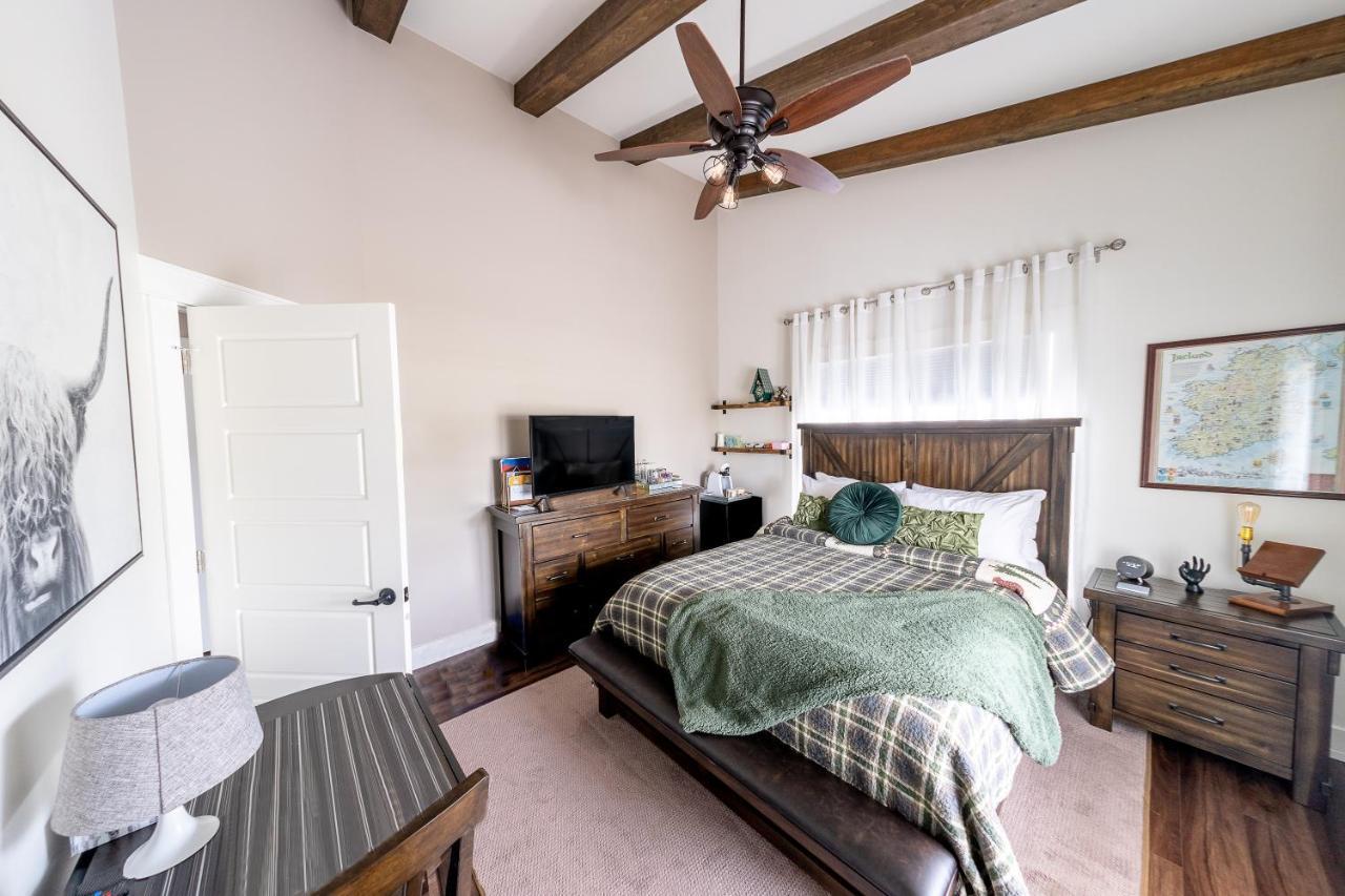 Back Home Bed And Breakfast Membertou Eksteriør bilde